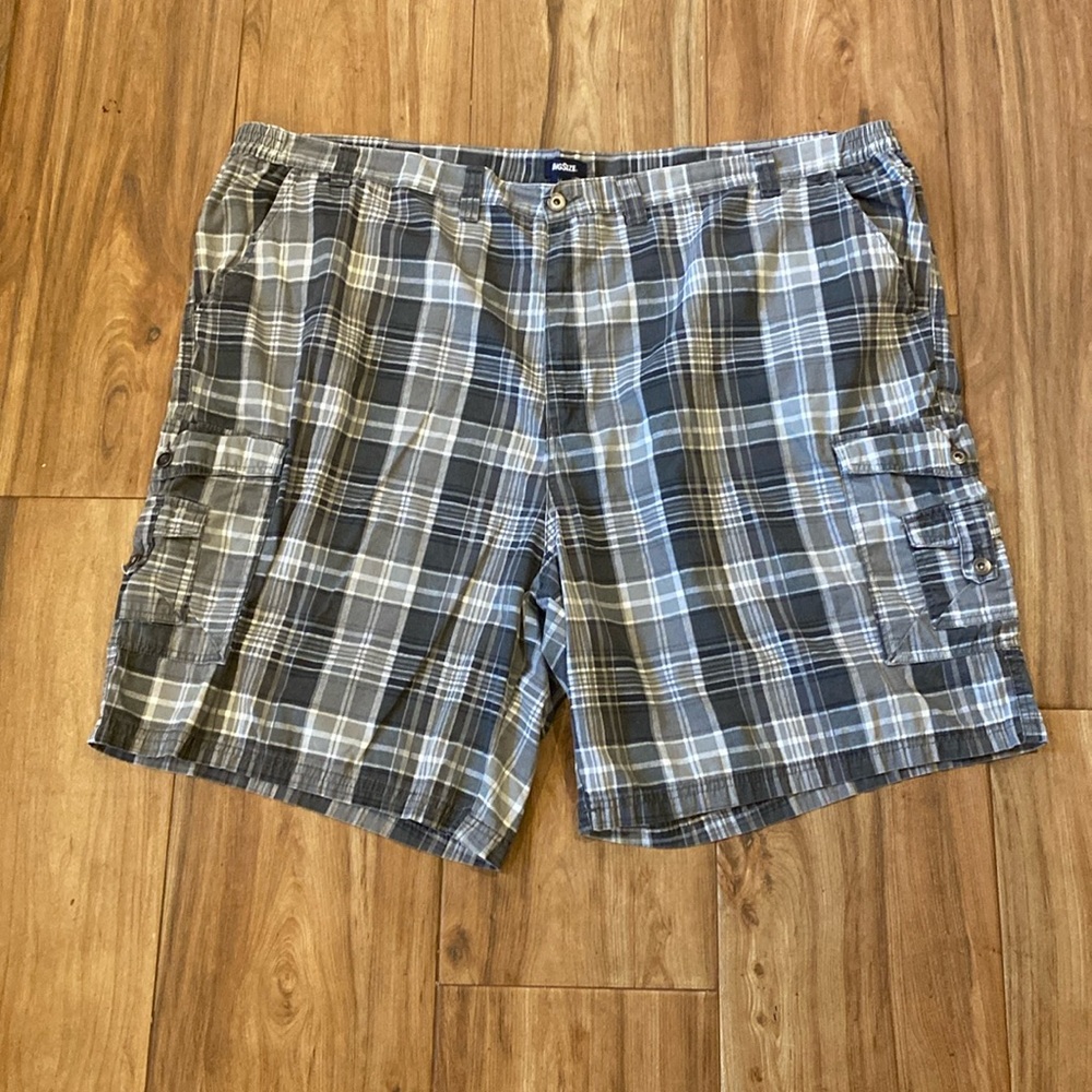 ❤️🤍💙 Grey Plaid Cargo Shorts
